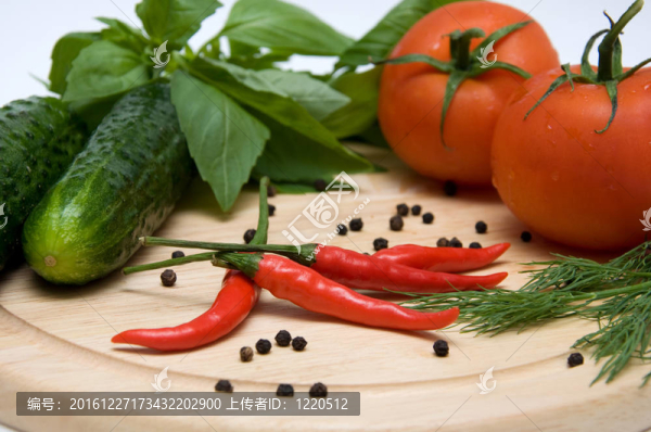 蔬菜；草藥和香料