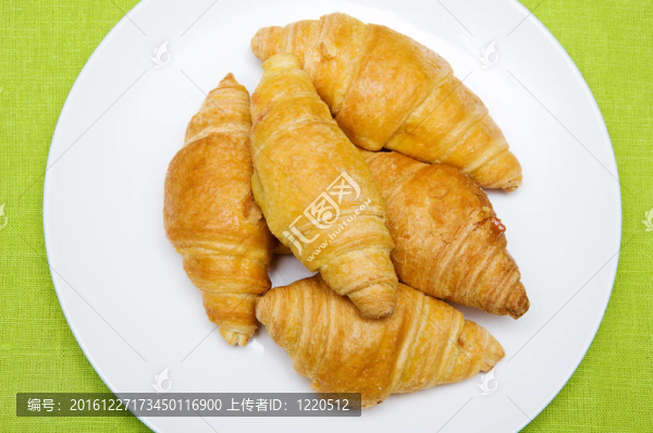 五羊角面包