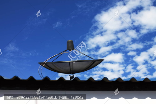 衛(wèi)星天線