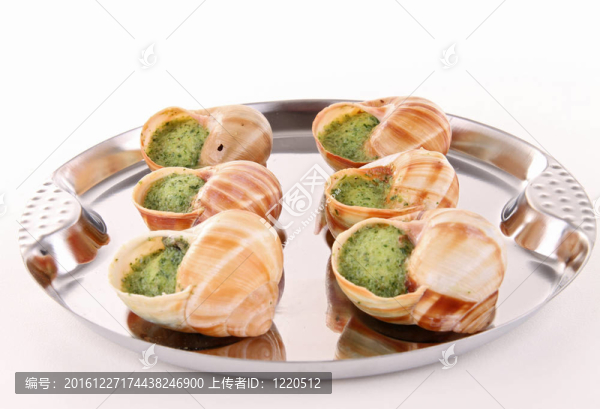 黃油加歐芹的蝸牛