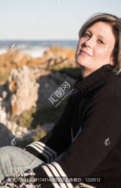 海灘上的女人