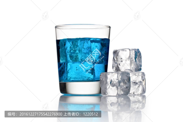 藍雞尾酒冰塊