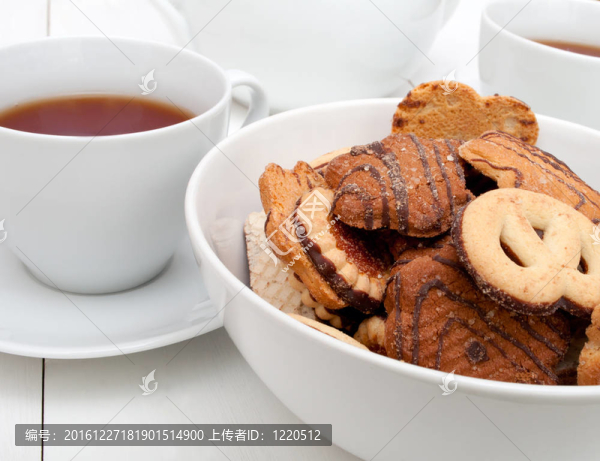 茶和餅干