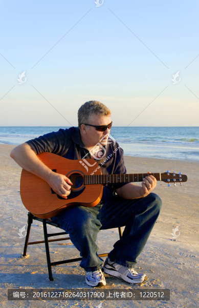 海邊吉他