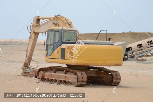 挖掘機(jī)