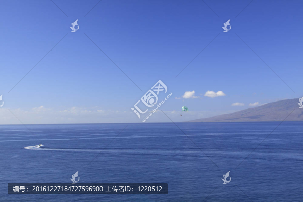 滑翔傘在帕拉代斯