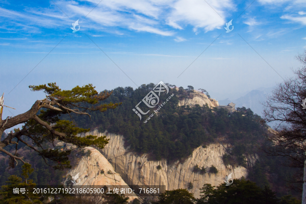 華山東峰