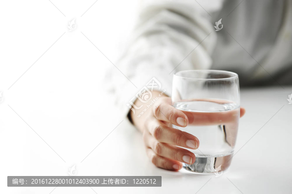 玻璃水