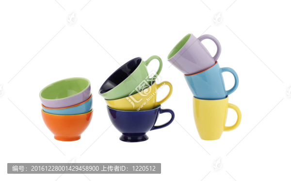 杯色瓷茶具；白色背景隔離