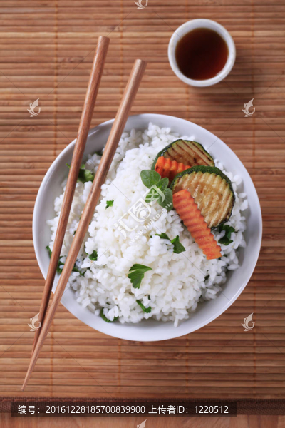 白米飯、烤西葫蘆