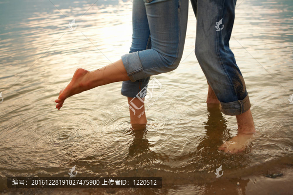 戀愛中的情侶