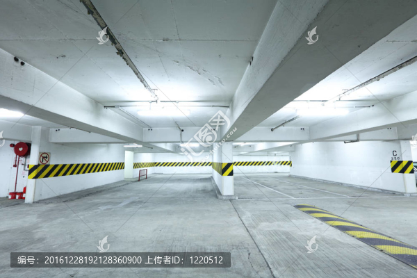 停車場