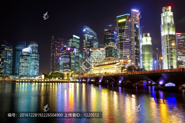 新加坡的城市景觀在夜間