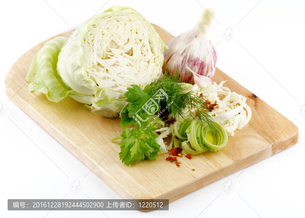 一套卷心菜和生蔬菜