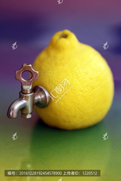 檸檬與自來(lái)水創(chuàng)意