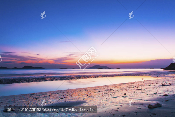 在香港海岸的日落