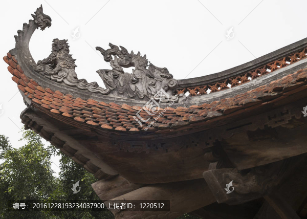 木龍裝飾角寺。