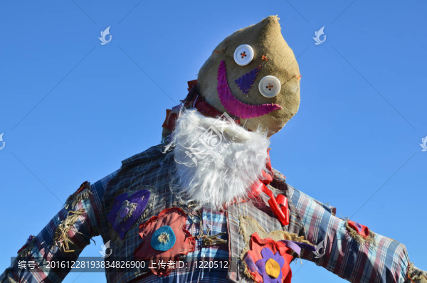 稻草人
