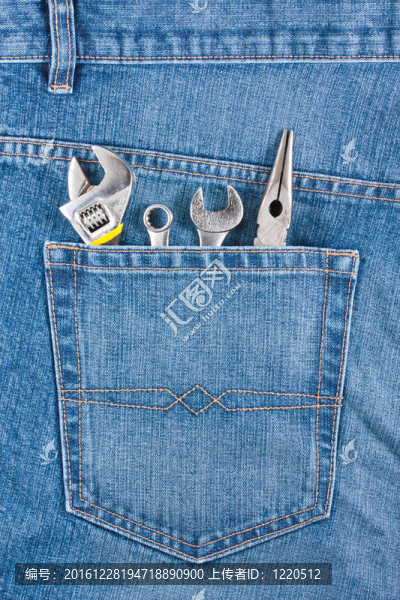 牛仔褲口袋里的幾個(gè)工具