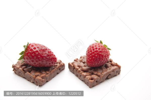 膨化草莓