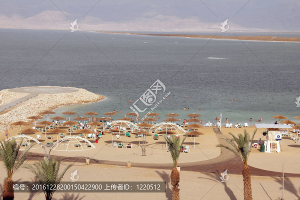 死海酒店海灘和景觀