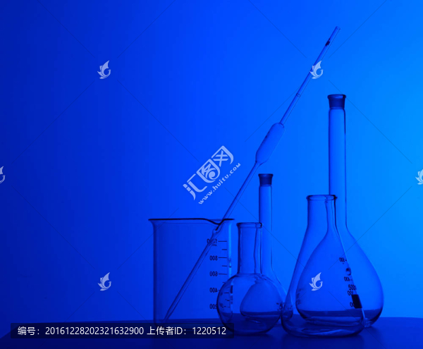 化學(xué)實驗室設(shè)備和玻璃管