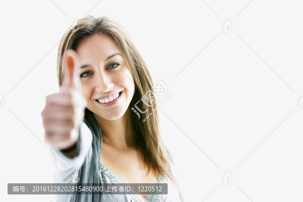 女人豎起大拇指
