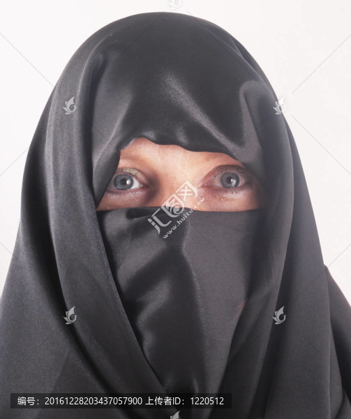 女人