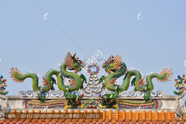 龍的雕像