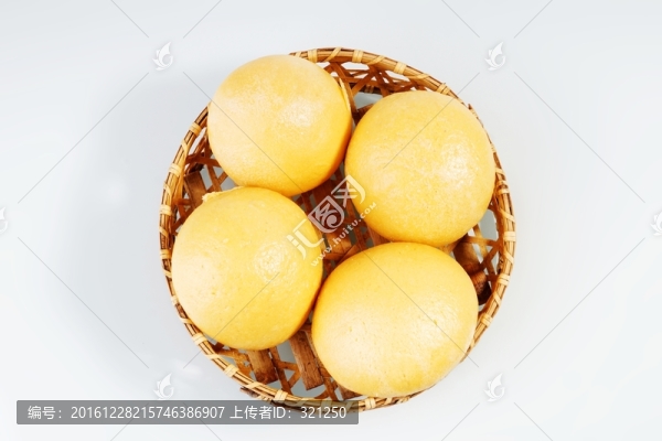 黃面饅頭