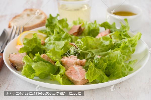 鮭魚沙拉