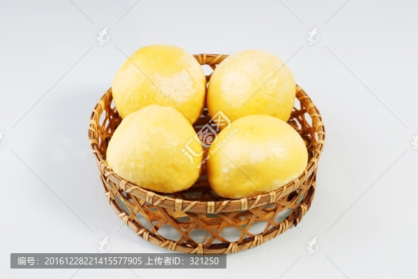 黃面饅頭