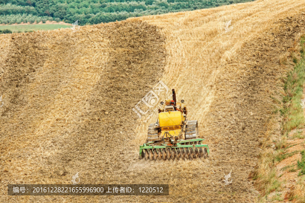 田間機耕