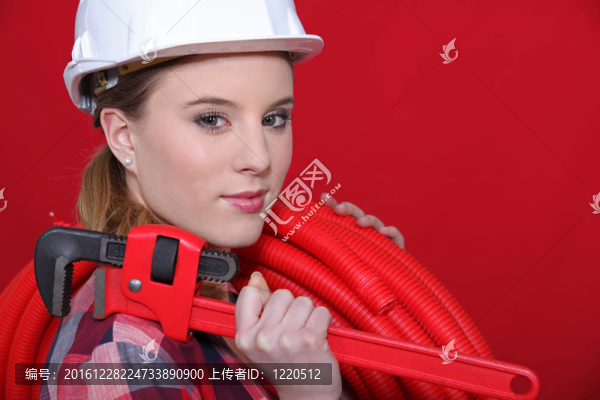 女持軟管和扳手