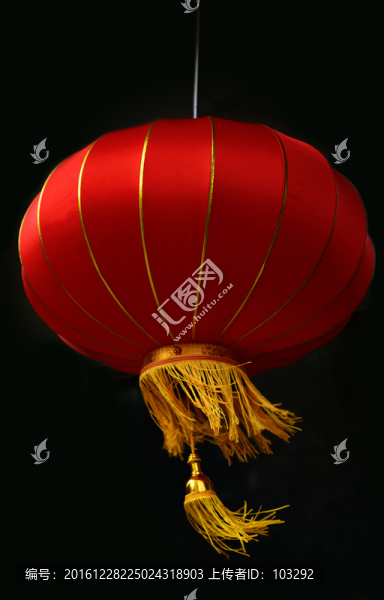 風中的紅燈籠