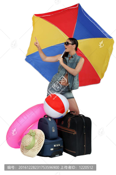 婦女準(zhǔn)備她的海灘假期