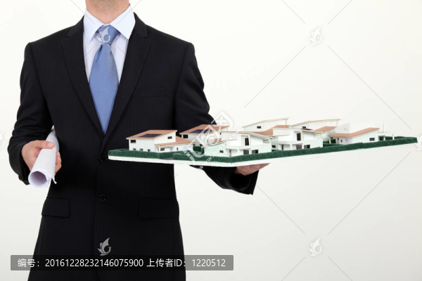 建筑師與一個新的住宅小區(qū)模型