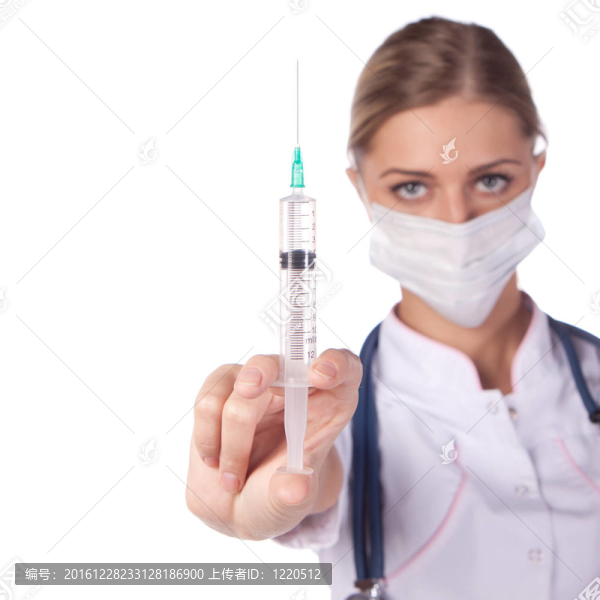 醫(yī)生；女孩；注射器注射