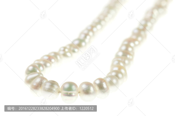 珍珠項(xiàng)鏈