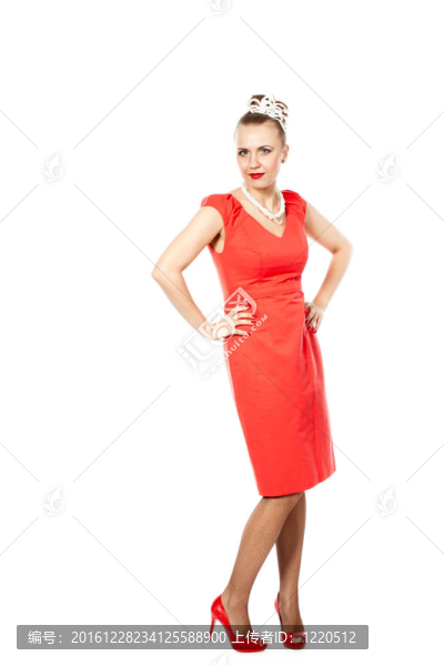 穿紅衣服的女人