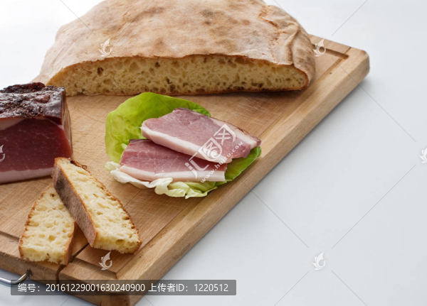 斑點(diǎn)火腿