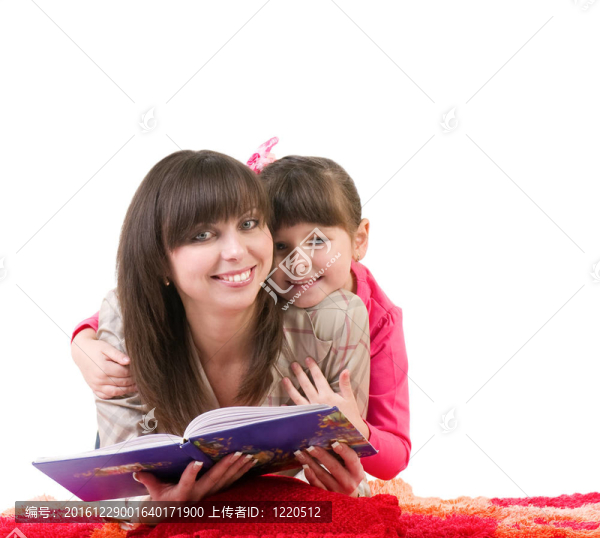 母女讀書
