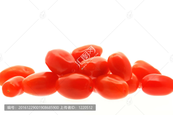 李子番茄沙拉