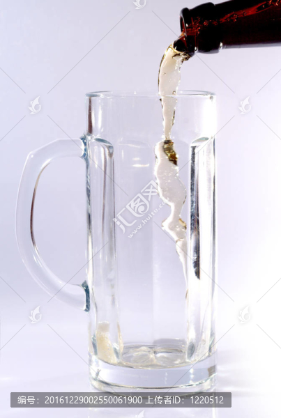 一杯啤酒