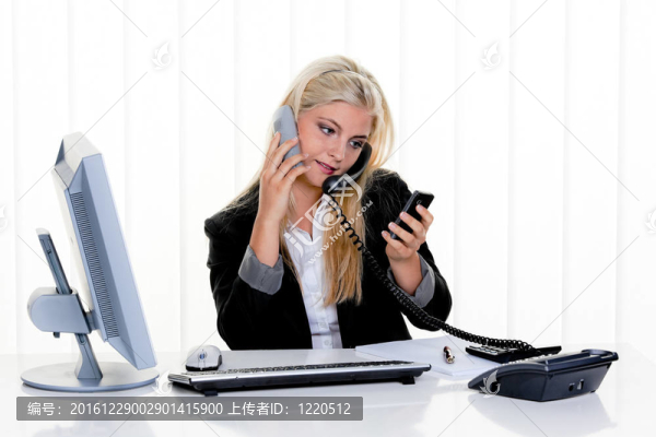 辦公室里有壓力的女人