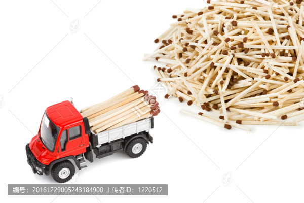 玩具車配火柴