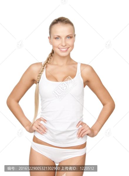 可愛的女人在白色棉內(nèi)衣