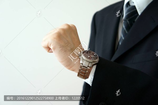 手表。