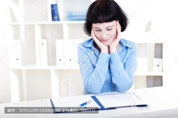商業(yè)女性肖像