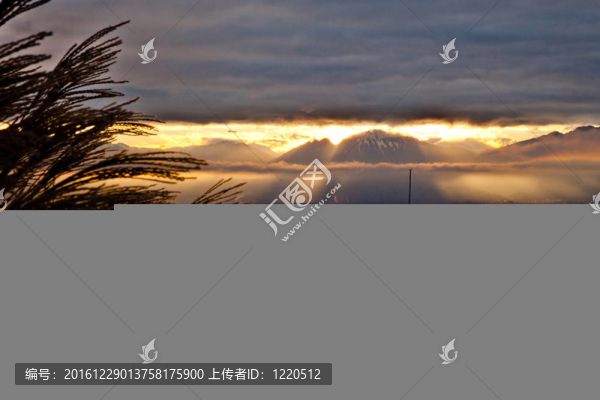 日出日內瓦湖